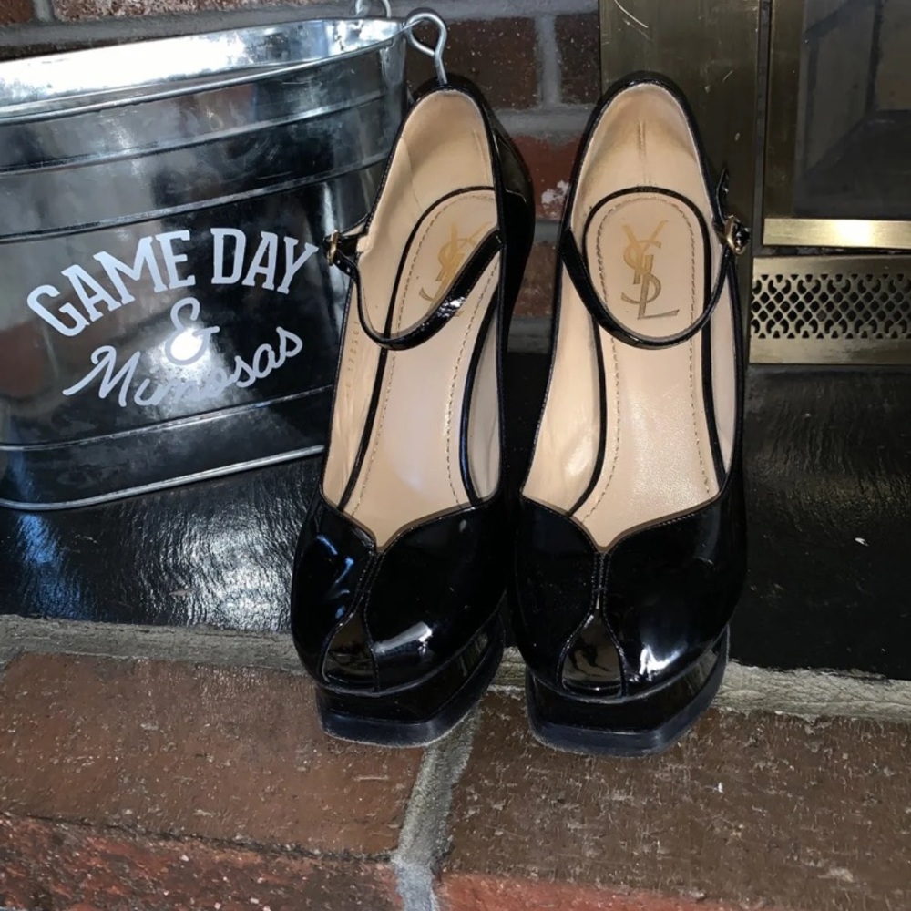 YSL PATENT LEATHER MARY JANE